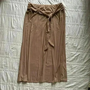 Minimalist beige slouchy maxi skirt ny collection women’s large cottagecore